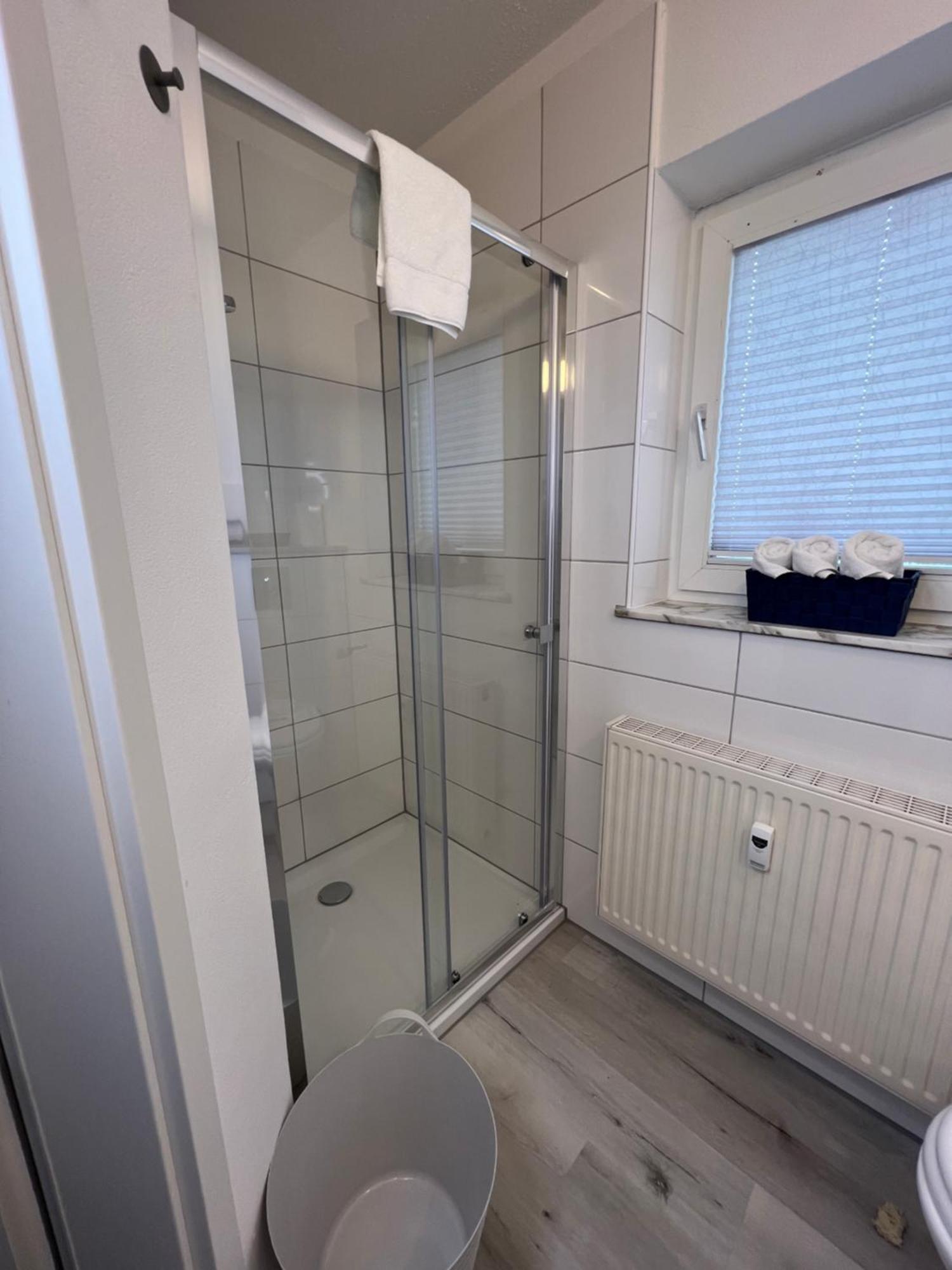 Home Inn Apartments - 201 Минден Экстерьер фото